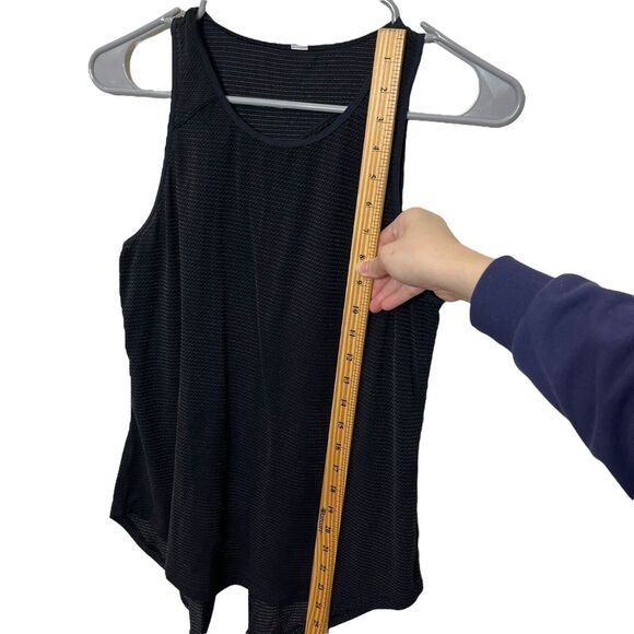 Welcome to my closet!This item has sold. - Picture 9 of 10